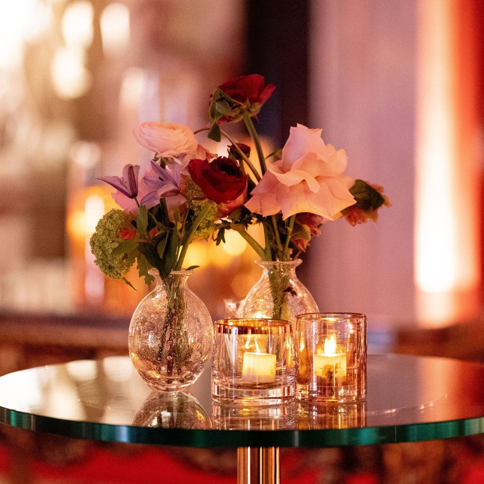 Glass Bubble Vases for Hire - 191 - Image 3