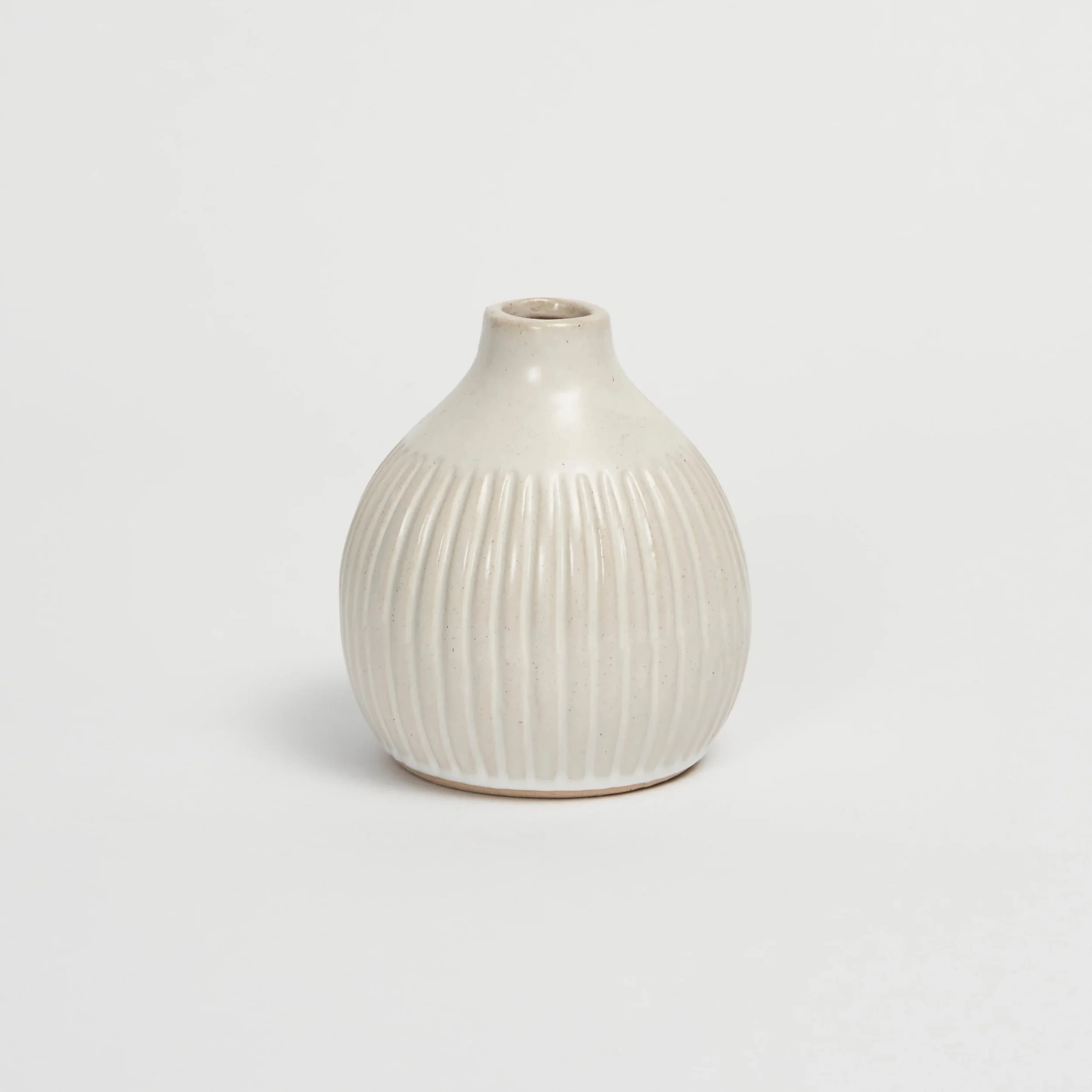 Cream Grooved Bud Vases (Set of 3) - Image 2