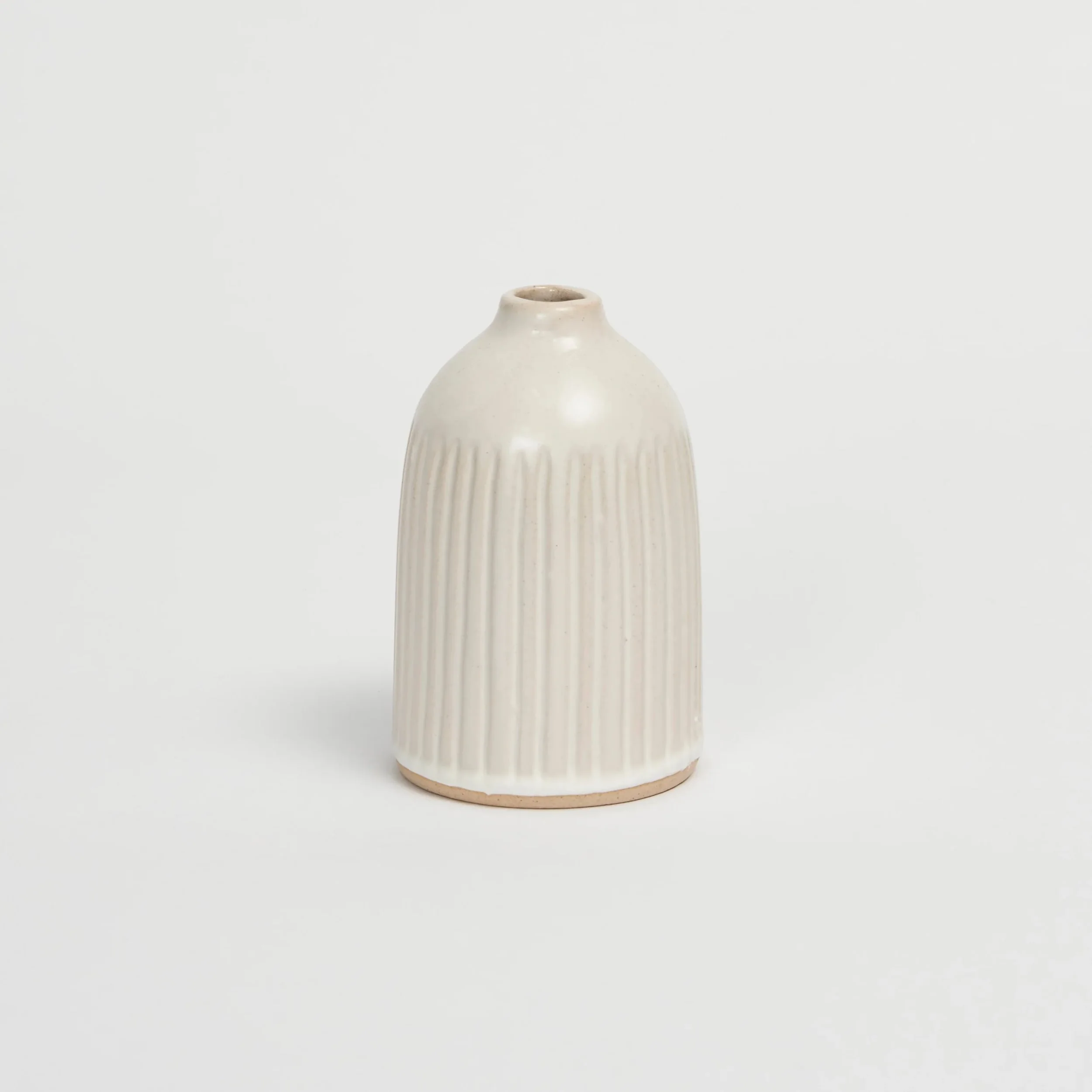 Cream Grooved Bud Vases (Set of 3) - Image 3