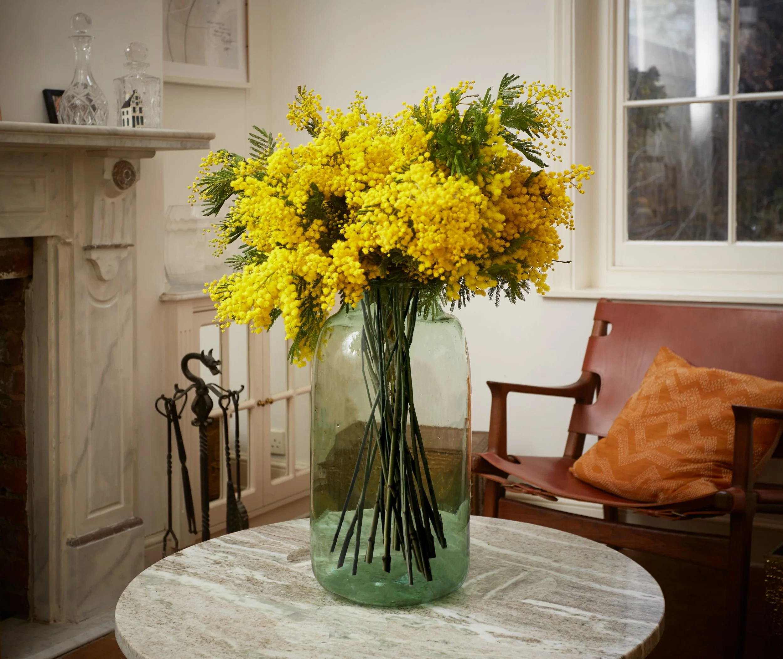 Large Green Glass Vase for Hire - 243 - Image 2