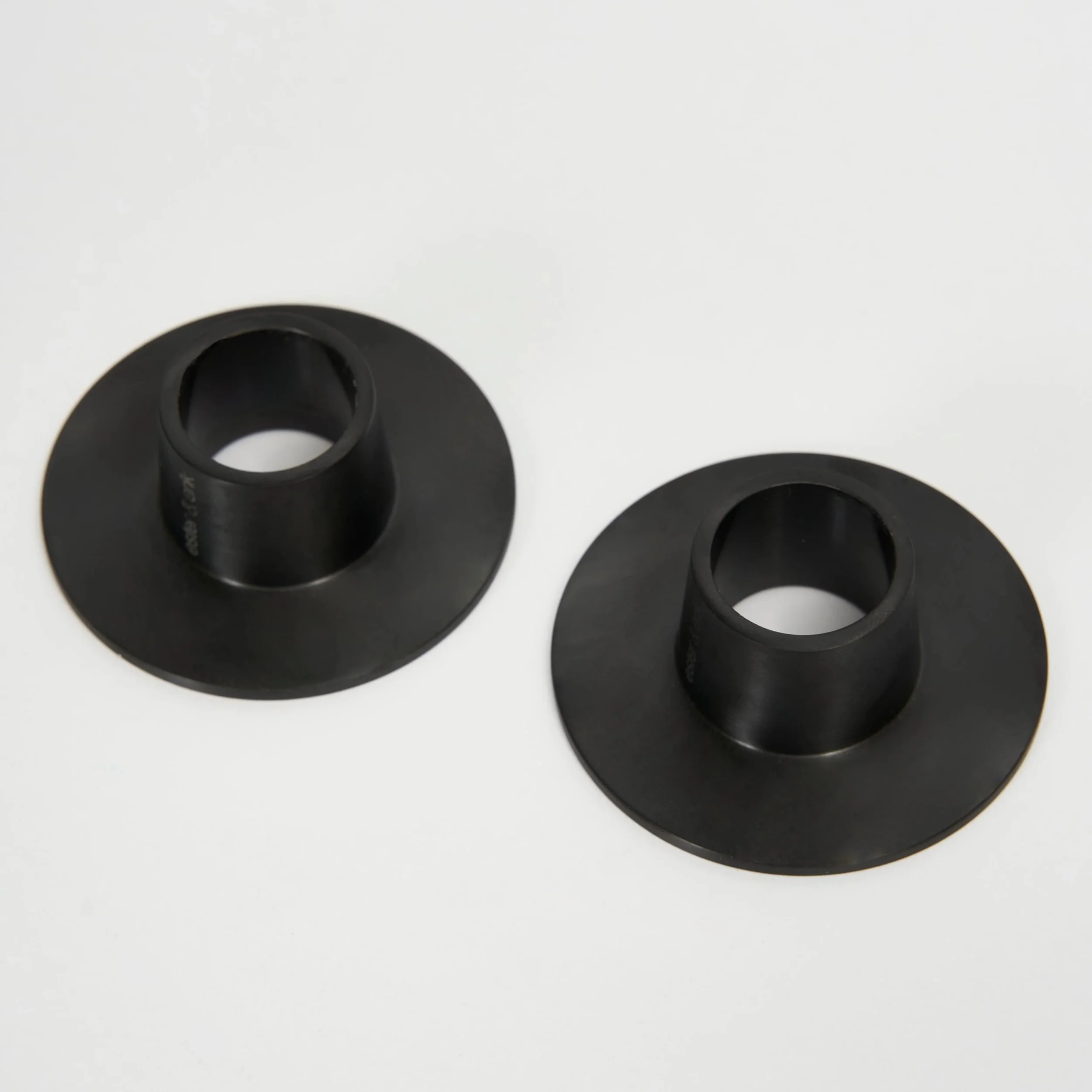 Candle Holders in Black (Set of 2) - Image 3