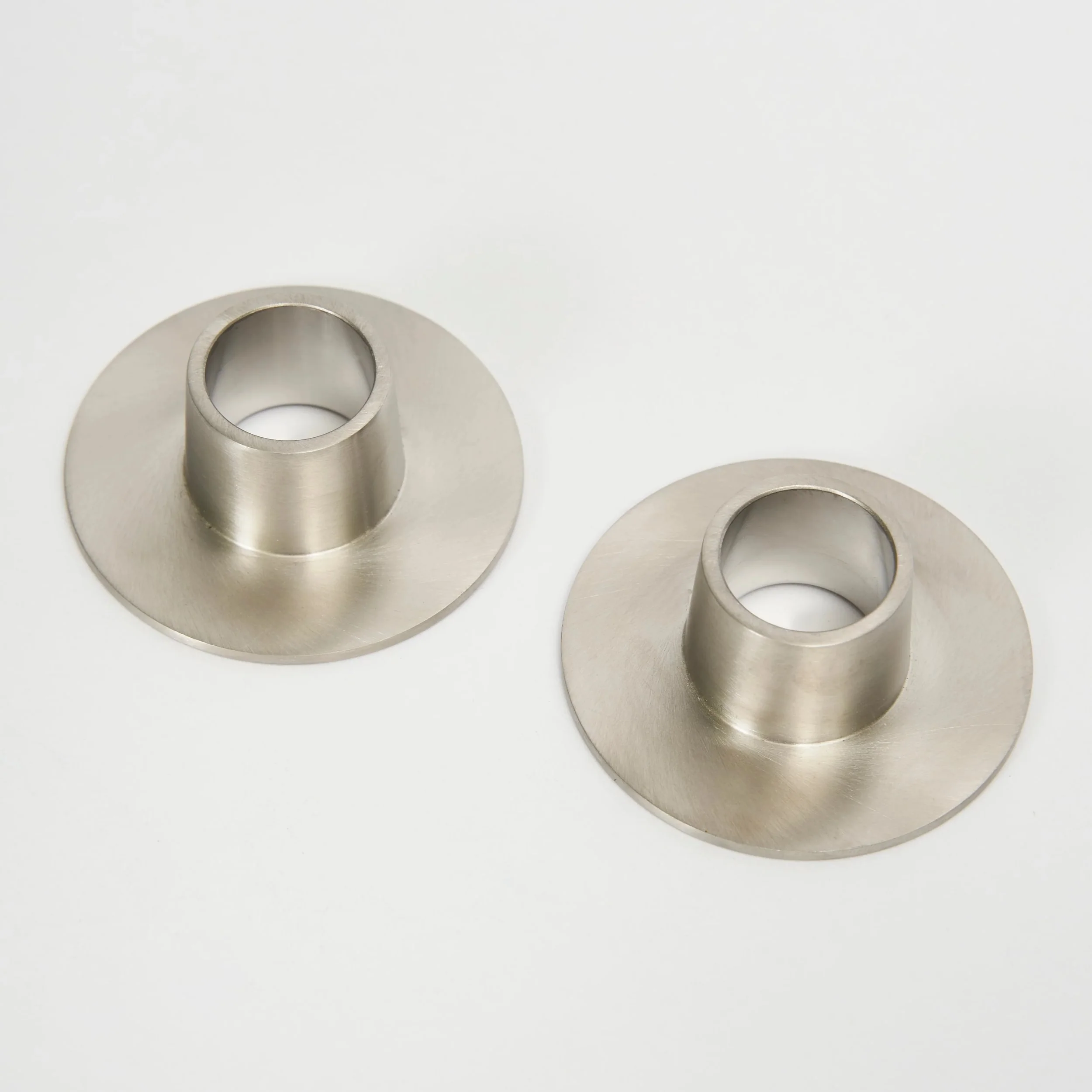 Candle Holders in Silver (Set of 2) - Image 3